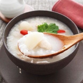 中からぽかぽか!体があたたまるレシピ「ゴロッとにんにくおじや」