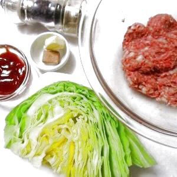 野菜をカットする