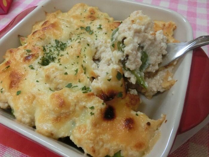 粉不使用☆ 豆腐ソースでアボカドのグラタン