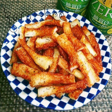 節約35円*揚げ焼きで簡単*香ばしちくわのスパイシー揚げ