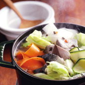 ドレッシングで簡単お鍋!?【ぶりと野菜フェトチーネのピエトロドレッシング鍋】