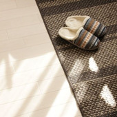 掃除機だけじゃない!シーン別の正しいカーペットの掃除方法