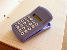 ダイソー☆レシートや家計簿が挟める!クリップ式の電卓