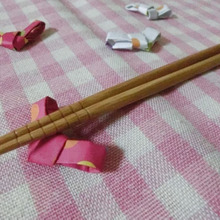 1つ1円でできちゃう!? おり紙で縁起のいいリボン箸置き