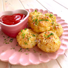 肝機能アップに♪カリフラワーチーズナゲット風