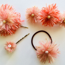 ふわふわ毛糸で作るヘアアクセサリー