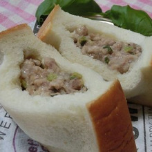 15分☆ 肉種を作ったら詰めて蒸すだけ♪ 食パンでポケット肉まん