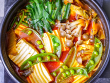 調味料4つでなべの素は不要!!すぐ出来て!すぐ食べられる!「炒めスンドゥブ鍋」