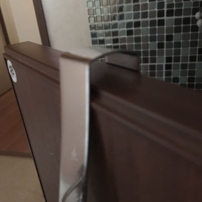 先ず巾が合いません