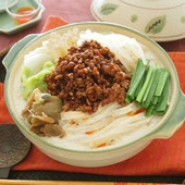 にんにくたっぷり元気飯!「にんにく豆乳坦々うどん」