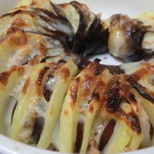 なすとじゃがいもで♪ ハッセルバックなすのポテトサンド焼き