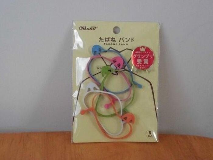 引っ張るだけでパッと外せる!!便利な輪ゴム♪