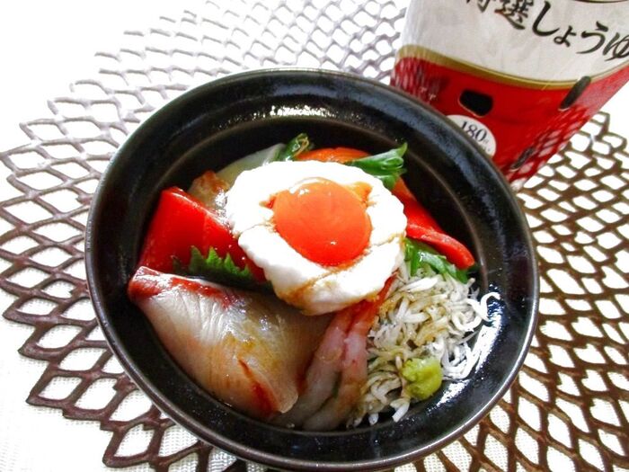 釜揚げしらす&華やか海鮮をダブル卵でTKG~♪