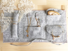 ダイソーフェルト1枚で作る★本格派アクセサリーポーチ