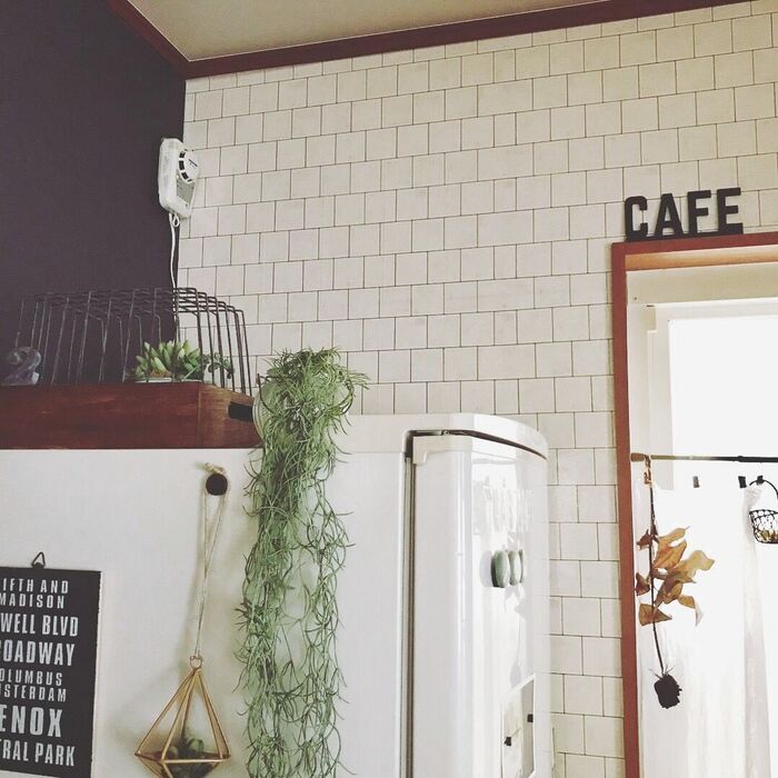 セリアキッチン商品で壁紙リメイク♪