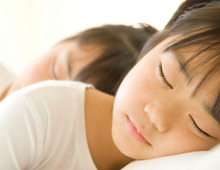 花粉除去率99.3%! 家族の安眠を守る布団ケアはコインランドリーが正解♪