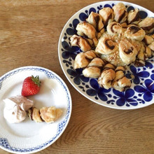 手ちぎりパイ☀️ソレイユ☀️チョコと苺クリーム?deバレンタイン