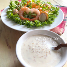 便秘解消効果に♪混ぜるだけで簡単!自家製豆腐ごまドレッシング~野菜サラダと~