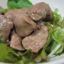 ジップロック袋と炊飯器の真空調理で☆ 鶏レバーのにんにく味噌コンフィ