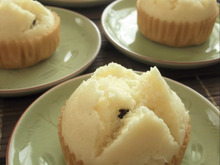 蒸し器がなくても大丈夫♪ぱっくり割れた感じがたまらない レーズンミルク蒸しパン