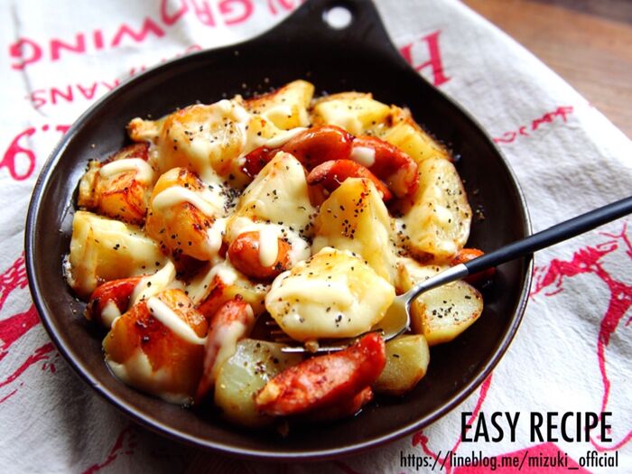 ♡レンジde時短♡とろ〜りチーズのジャーマンポテト♡【#簡単#節約#じゃがいも】