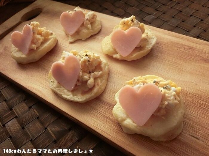ふわふわ卵とハムのオープンパンケーキ