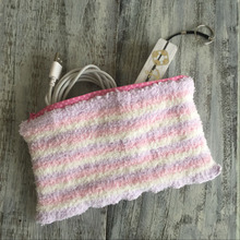 100均リメイク♪ふわもこで夢カワなポーチ