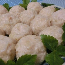 半分野菜だよ♪ レンジで一発☆ 皮無し鶏野菜シュウマイ