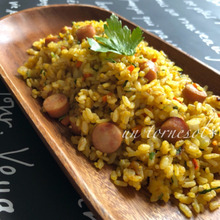 スタミナ回復に‼お弁当や休日のごはんにオススメ☆セロリ入りカレーみそチャーハン