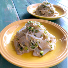 栄養を逃がさずに、胃腸の調子を整える‼もやしと蓮根ナムル