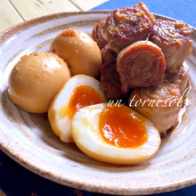 【簡単】煮込まないでつけるだけ!免疫力アップに☆豚ロールの角煮風~味付け卵と~