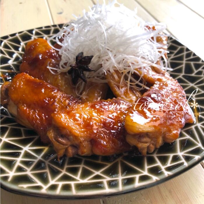 美肌効果に☆ご飯にもおつまみにもぴったり♪~八角風味~手羽先の照り煮