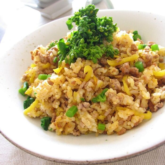 かんたん!炒飯「挽肉とたくあんのパラパラ炒飯」