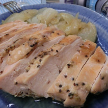 炊飯器で一発☆ しっとり&ジューシー♪ 鶏むねでローストチキン