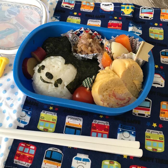 朝詰めるだけ♪ 明日のお弁当のおかずはご飯と一緒に炊いちゃいました