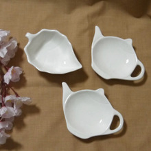 形が可愛い♪¥100の小皿