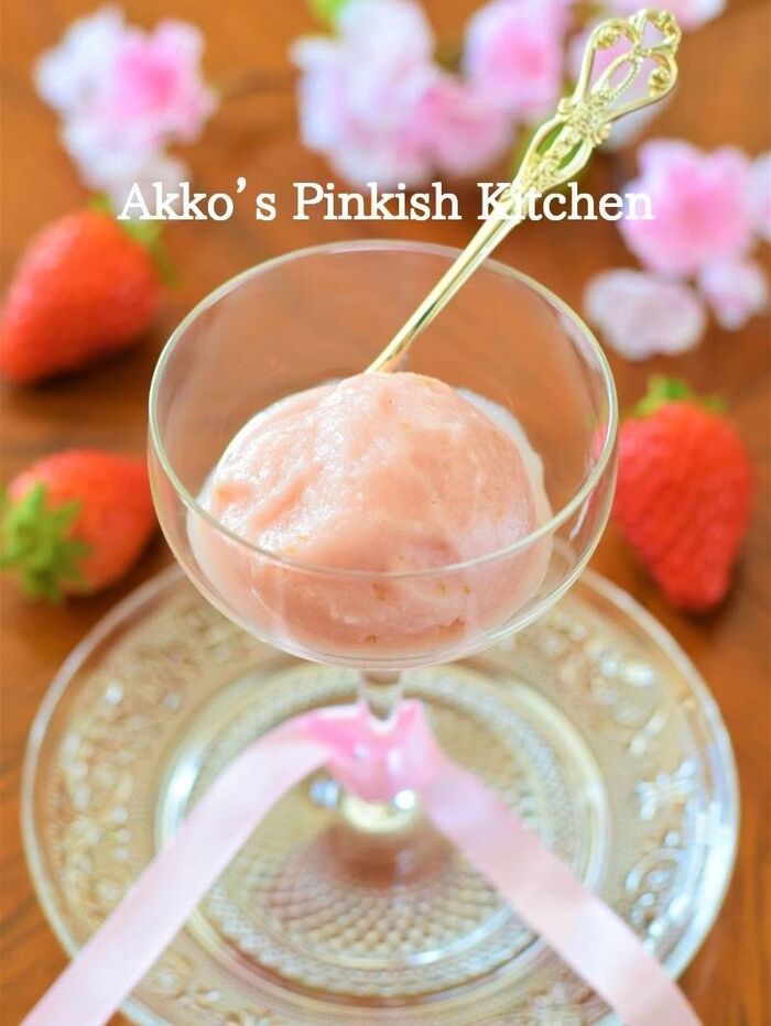 苺と甘酒のアイスクリーム♡シュガーフリーデザートです♪