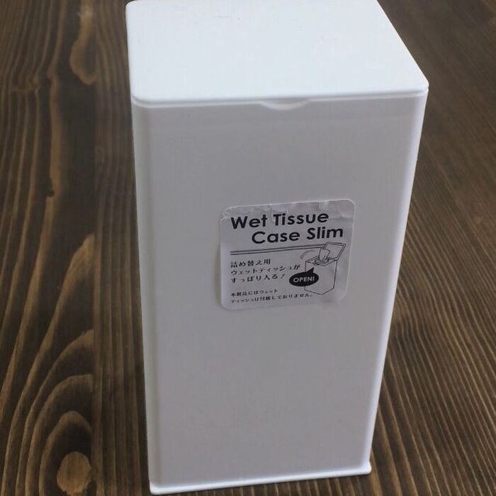 シールを剥がす