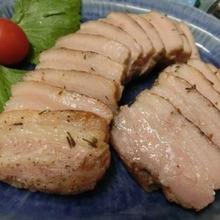 寝かせてフライパンで焼くだけ☆ スパイシー&しっとり♪ ローストポーク