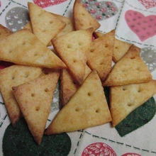 ポリ袋ひとつでチーザを再現♪ チーズクラッカー