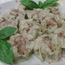 豚こまとチーズ&バジルで♪ イタリアンシュウマイ