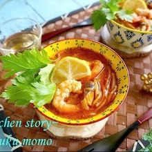 お家で簡単に作れる!辛くて酸っぱいトムヤムクンラーメン