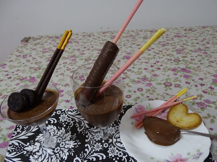 驚きのレシピ チョコムース、水と共に・・・・