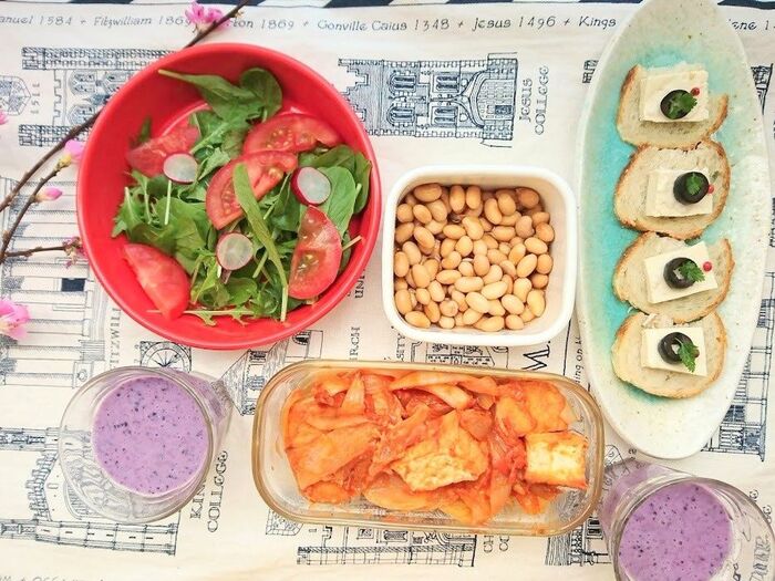 プロじゃなくてもここまでできる!布を使いこなして料理をおいしく撮るコツ