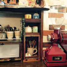 ほぼ100均材料でカウンターにスリムな棚をDIY!