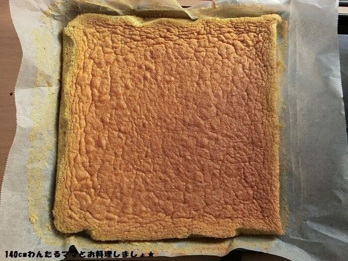 材料4つで簡単★抹茶のスポンジケーキ