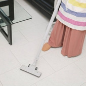 選ぶならどっち?掃除機はサイクロン式VS紙パック式