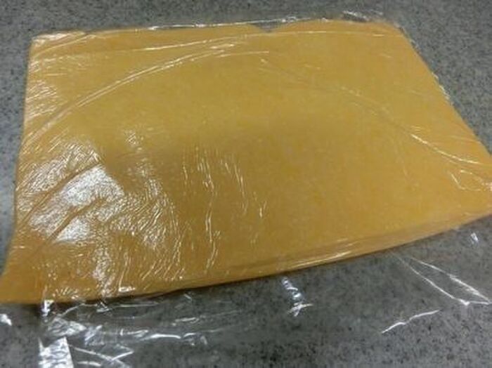 2.生地をのばす