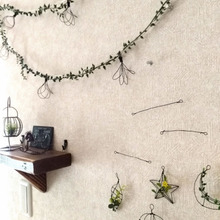 100均&グリーン&リメイクで☆簡単ナチュラル壁デコ