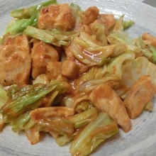 甘酸っぱい回鍋肉風♪ 鶏むねとキャベツのケチャップ味噌炒め